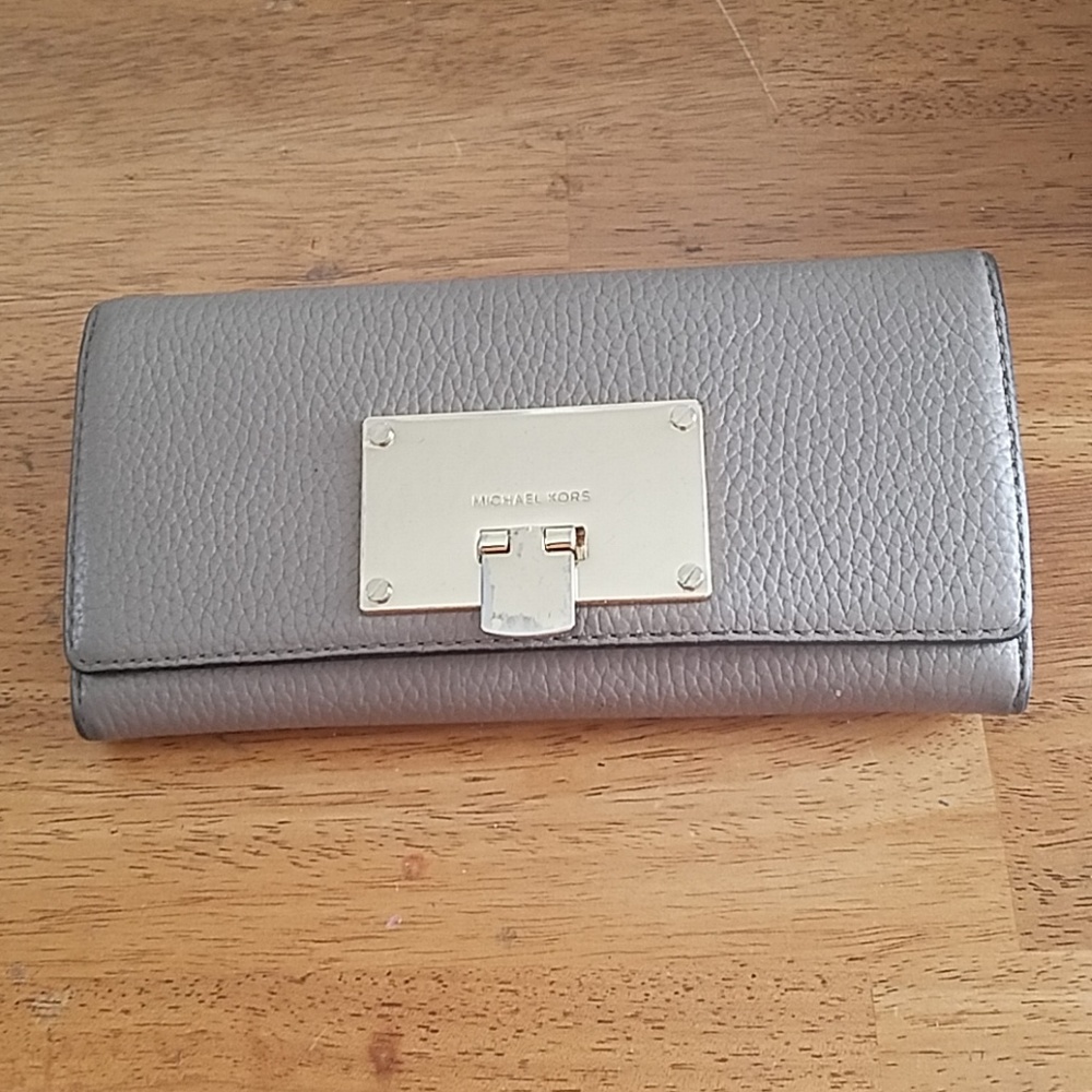 Michael Kors wallet